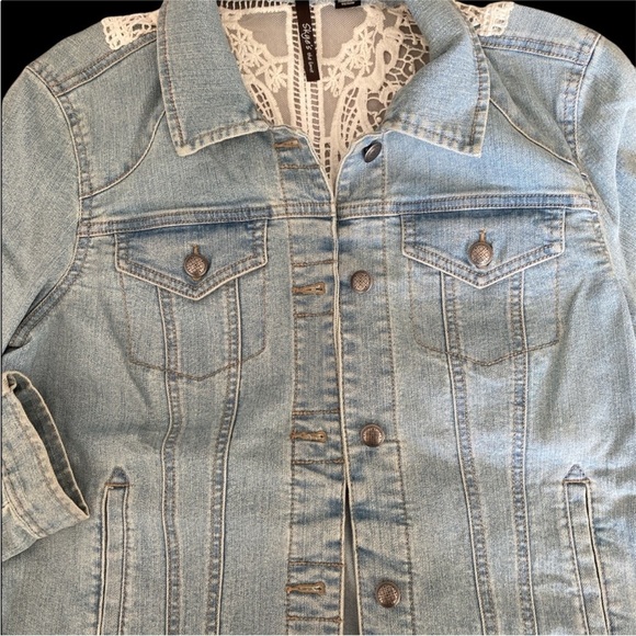 Country core denim jean jacket with crochet backing size med - Picture 4 of 4